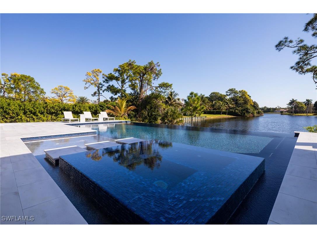 6590 Trail Boulevard Naples FL 34108 225080235 image2