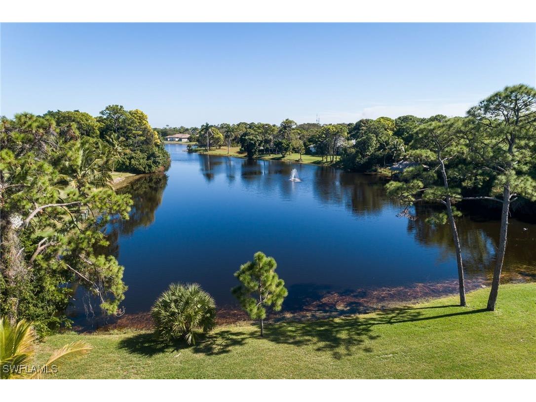 6590 Trail Boulevard Naples FL 34108 225080235 image20