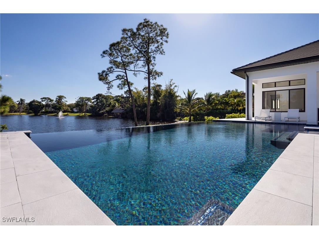 6590 Trail Boulevard Naples FL 34108 225080235 image4