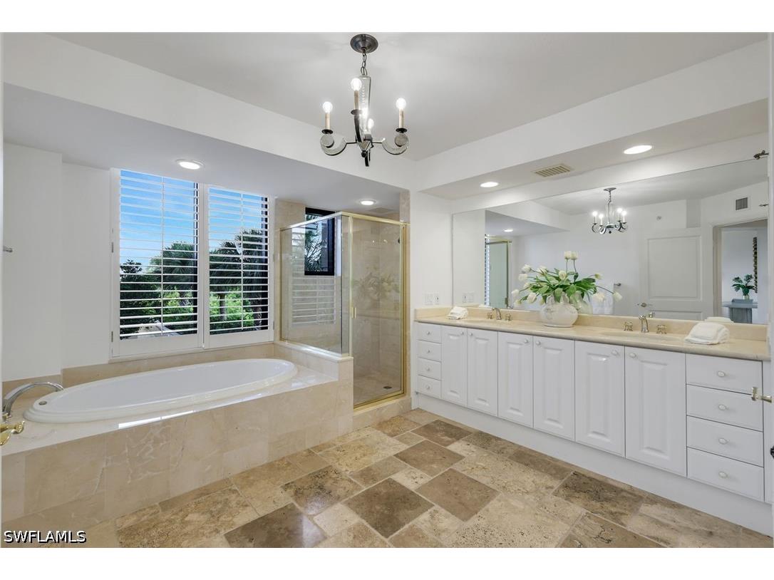 6597 Nicholas Boulevard #306 Naples FL 34108 226022983 image14