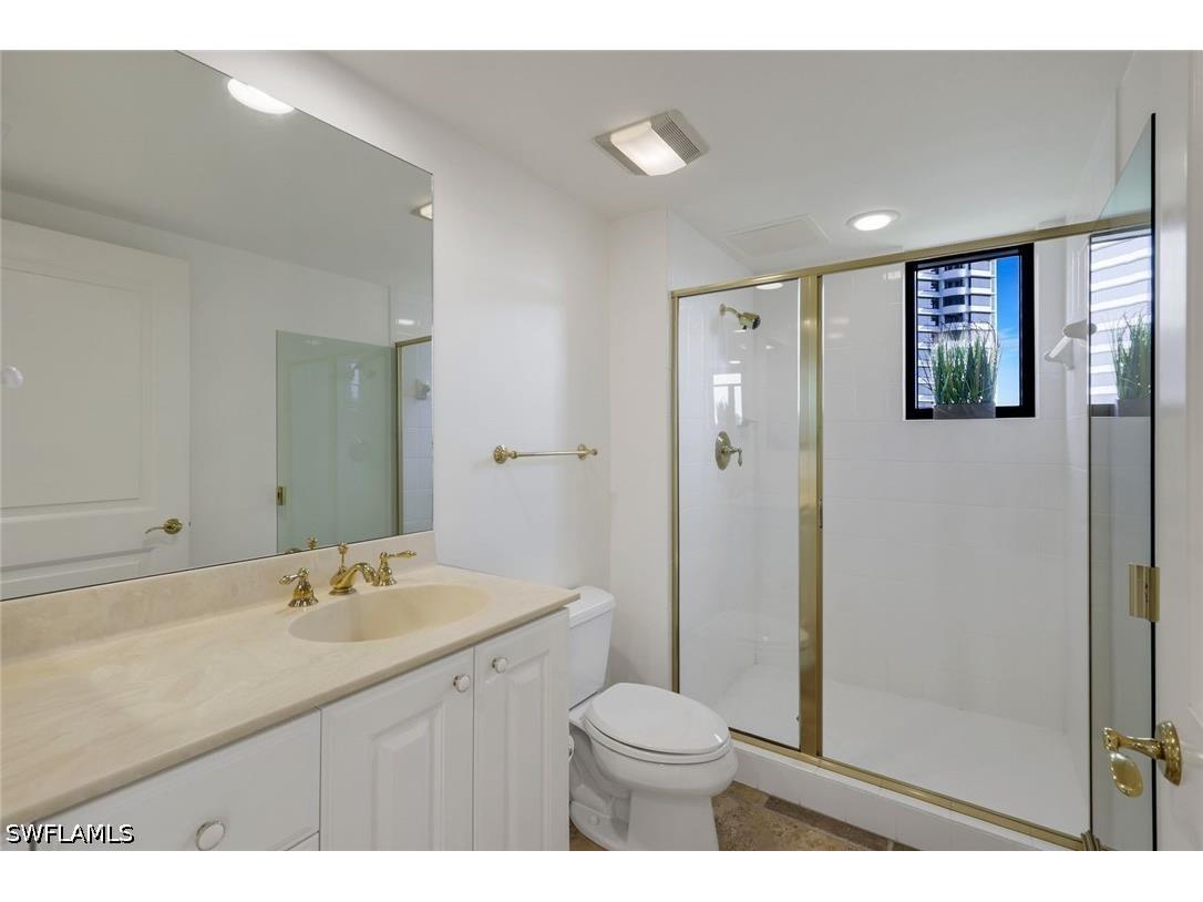 6597 Nicholas Boulevard #306 Naples FL 34108 226022983 image16