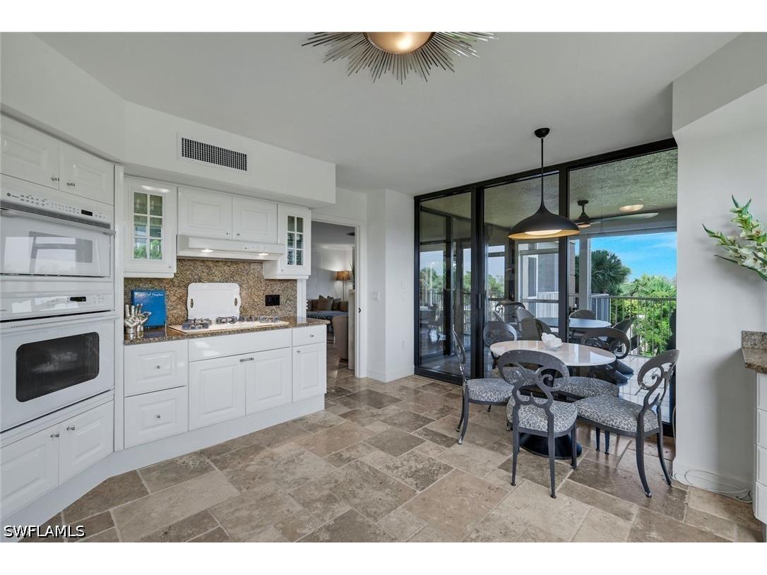 6597 Nicholas Boulevard #306 Naples FL 34108 226022983 image6