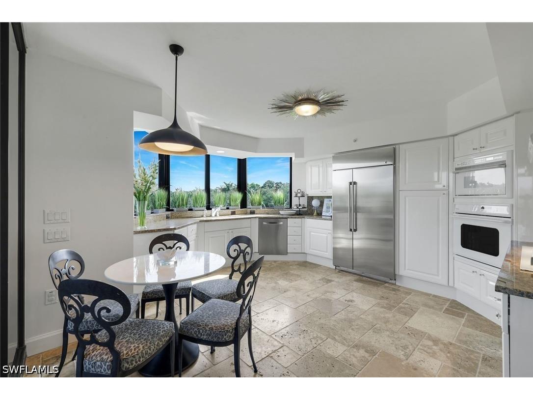 6597 Nicholas Boulevard #306 Naples FL 34108 226022983 image9