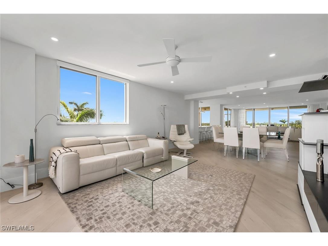 6597 Nicholas Boulevard #401 Naples FL 34108 223063002 image14