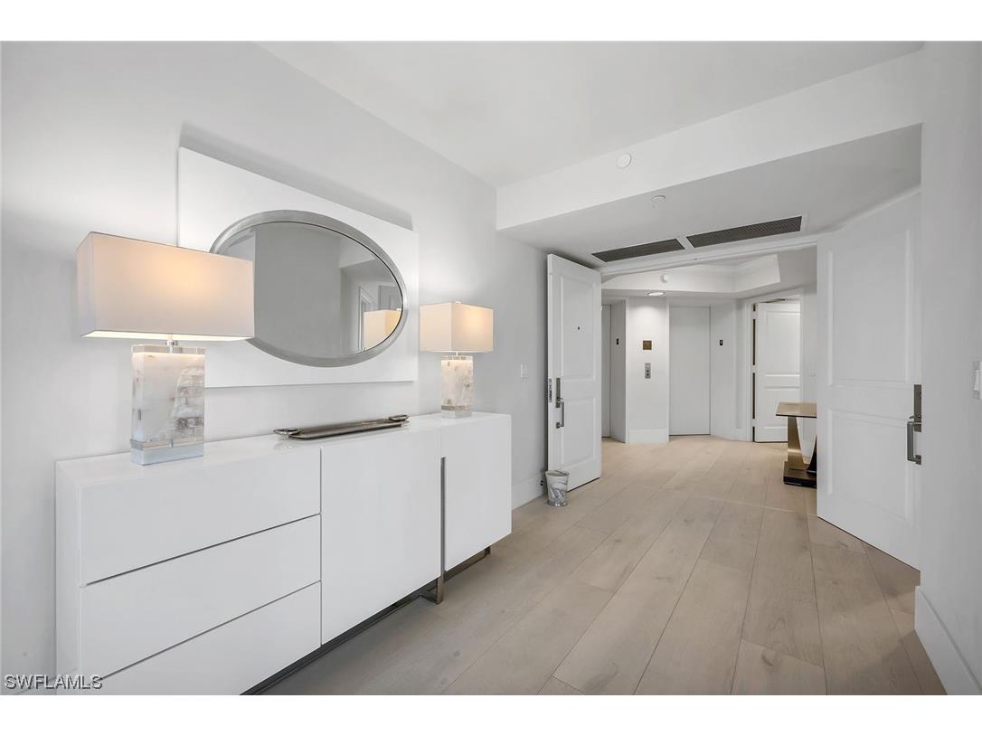 6597 Nicholas Boulevard #401 Naples FL 34108 223063002 image16