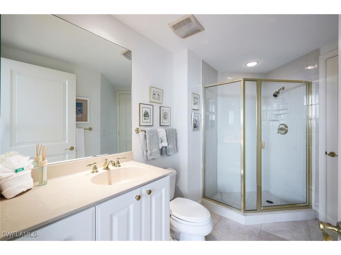 6597 Nicholas Boulevard #705 Naples FL 34108 225077838 image24