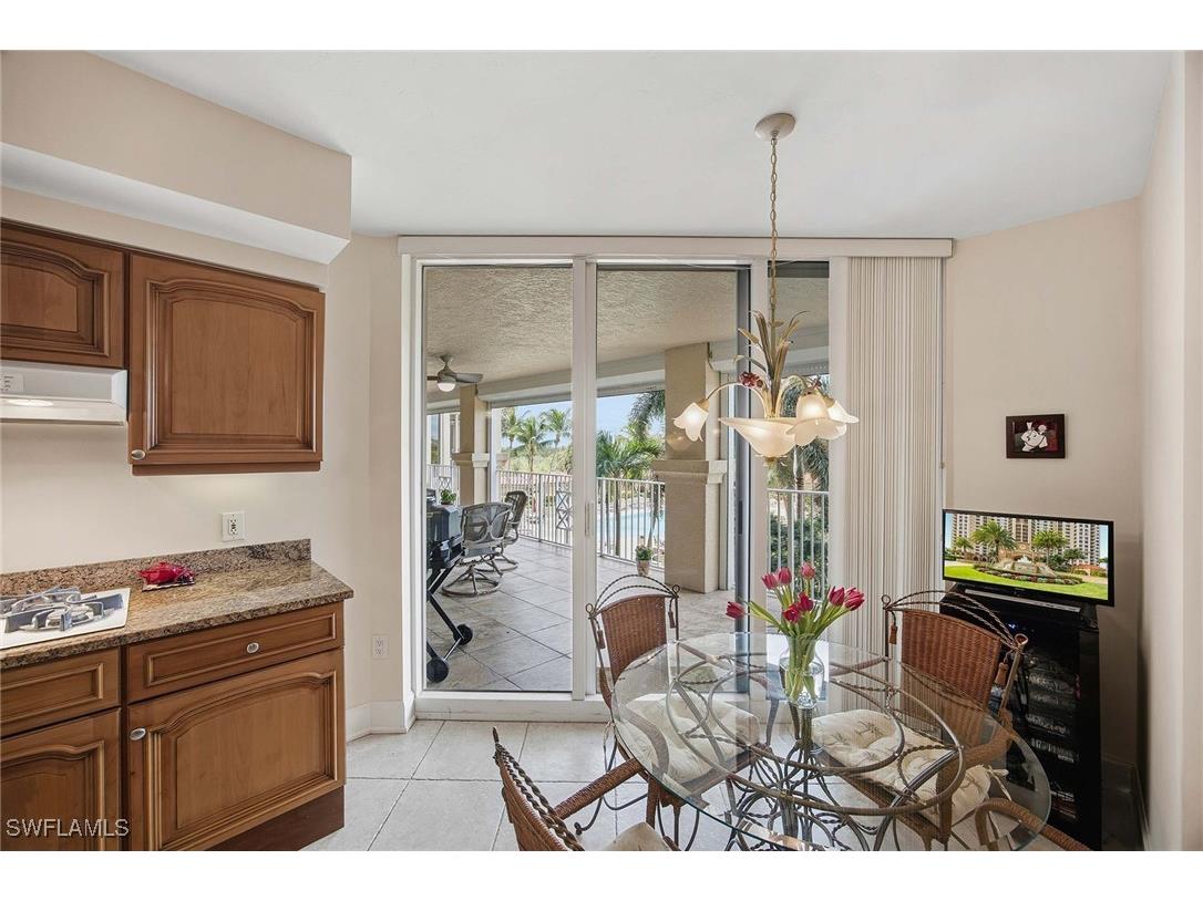 6597 Nicholas Boulevard E #405 Naples FL 34108 226004716 image13