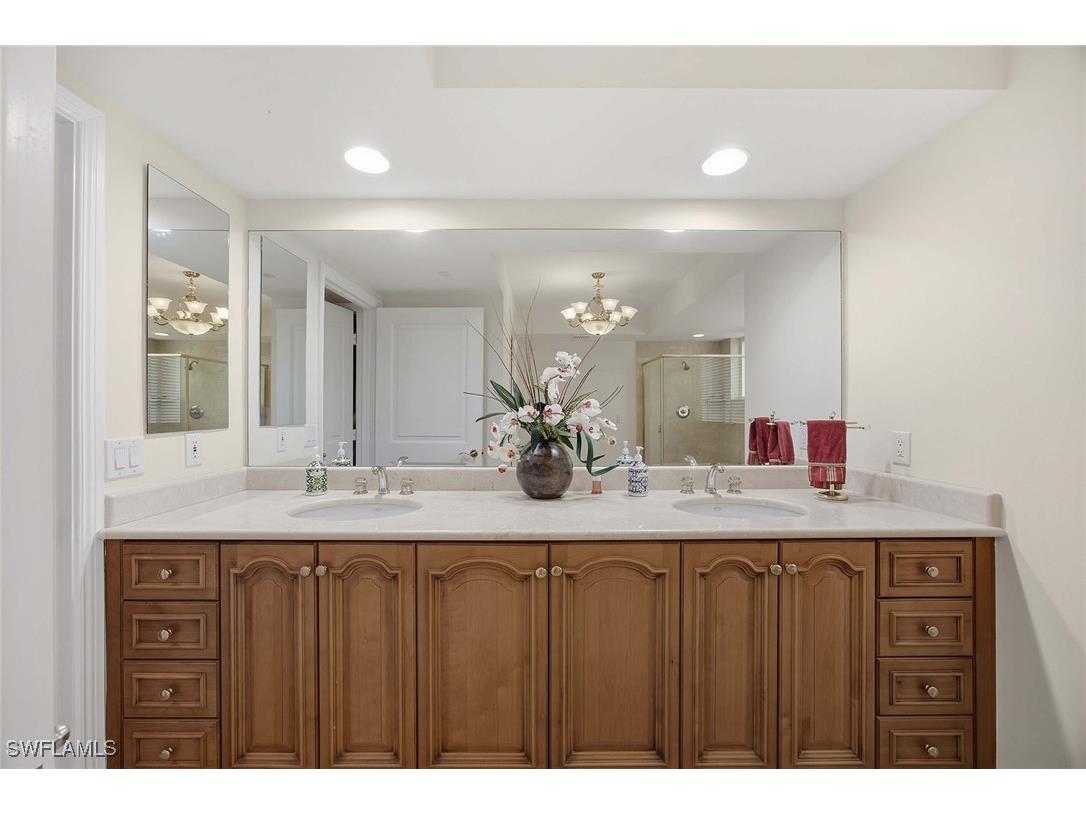 6597 Nicholas Boulevard E #405 Naples FL 34108 226004716 image18