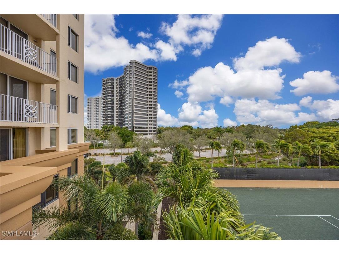 6597 Nicholas Boulevard E #405 Naples FL 34108 226004716 image26