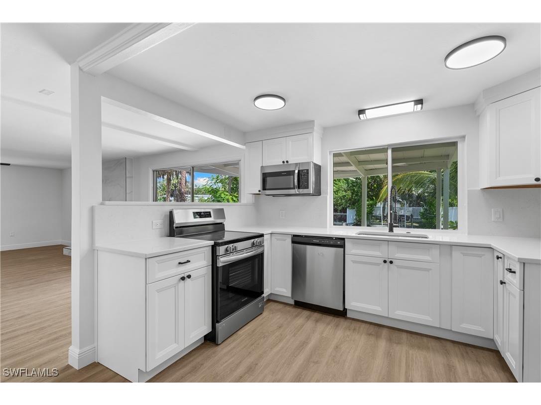 66 River Court Naples FL 34110 225068726 image11