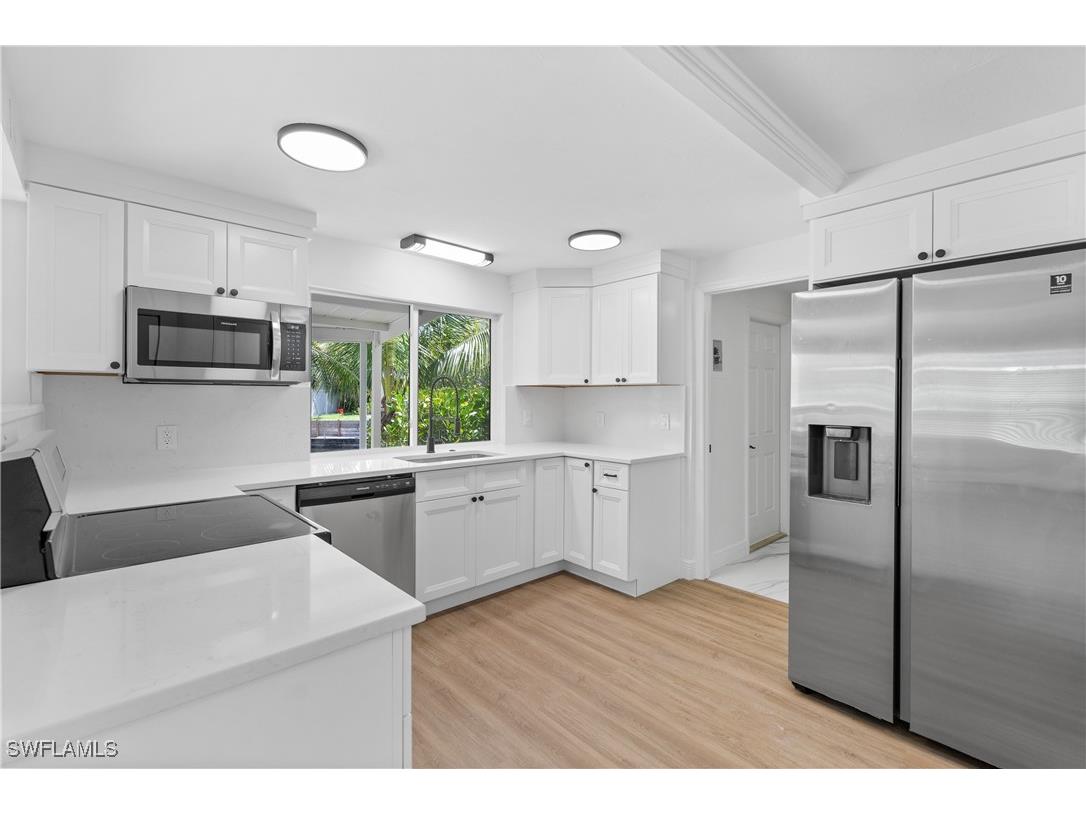 66 River Court Naples FL 34110 225068726 image13