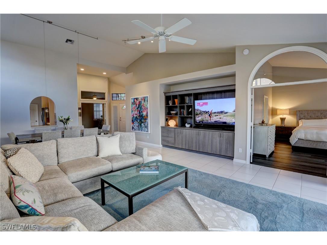 66 Water Oaks Way #D66 Naples FL 34105 226007779 image12