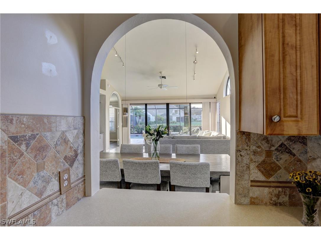 66 Water Oaks Way #D66 Naples FL 34105 226007779 image18