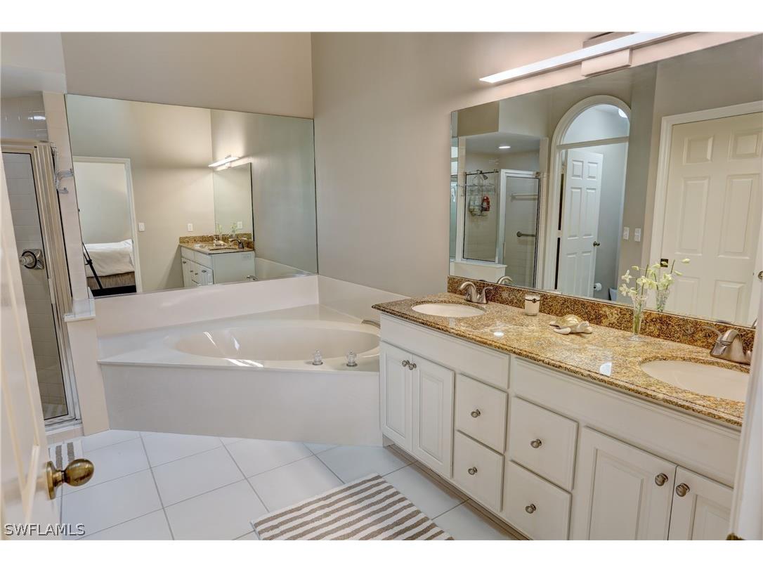 66 Water Oaks Way #D66 Naples FL 34105 226007779 image21