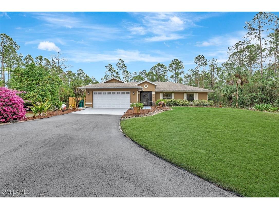660 20th Street SE Naples FL 34117 225083254 image1