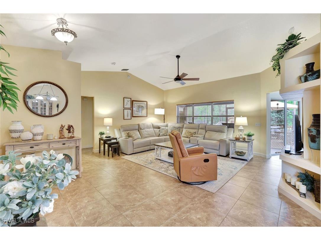 660 20th Street SE Naples FL 34117 225083254 image2