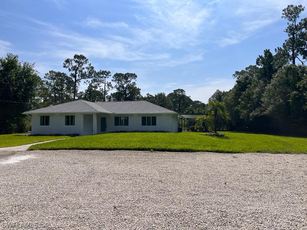 660 6th Street SE Naples FL 34117 224058180 image1