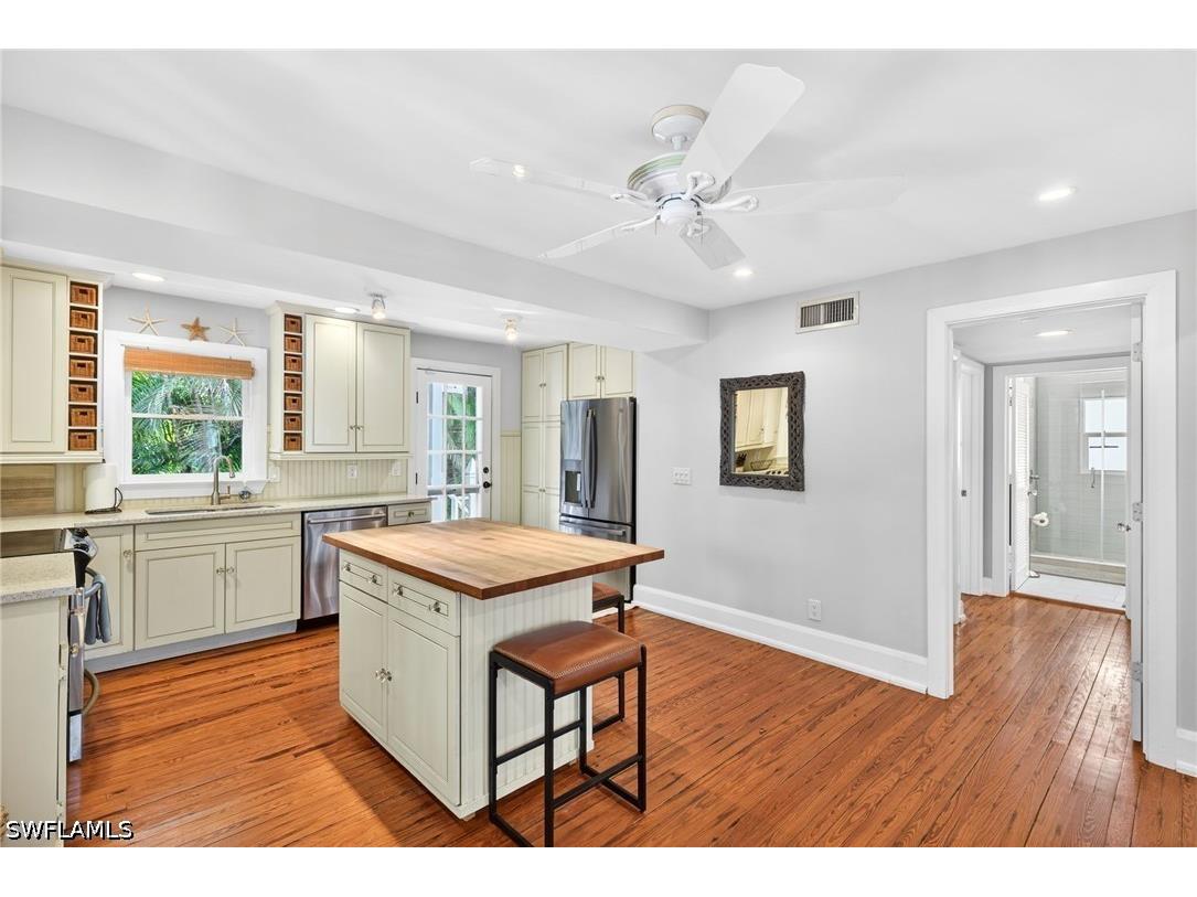 660 8th Avenue S Naples FL 34102 226014758 image12