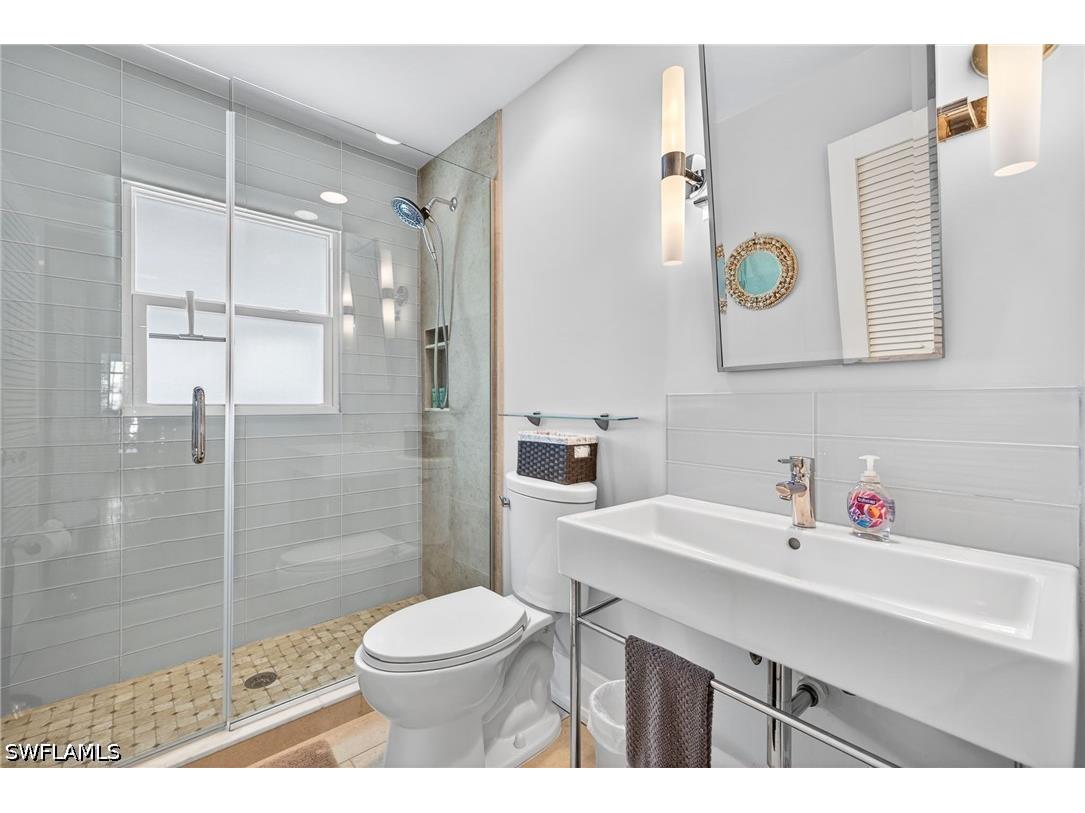660 8th Avenue S Naples FL 34102 226014758 image25