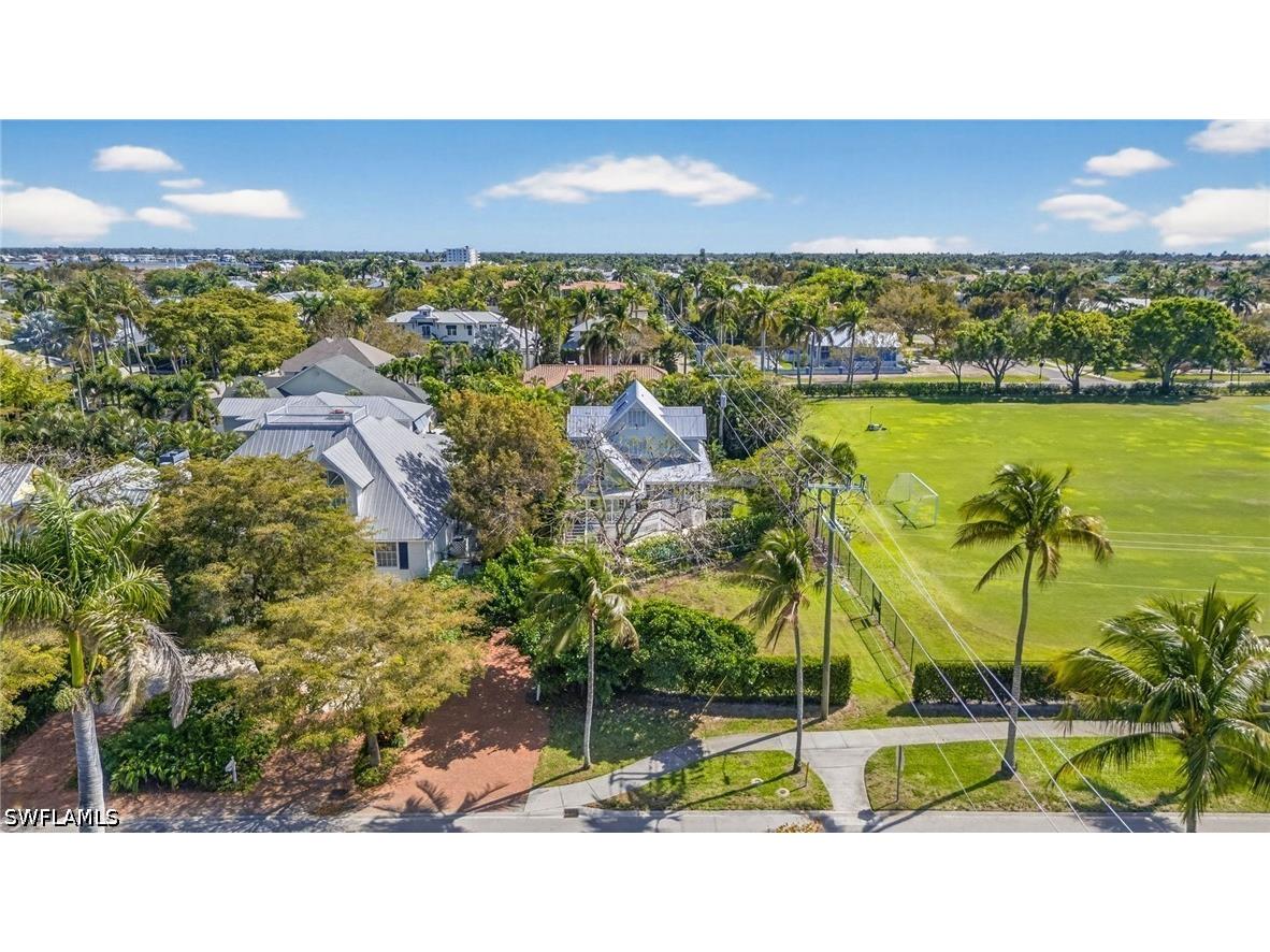 660 8th Avenue S Naples FL 34102 226014758 image34