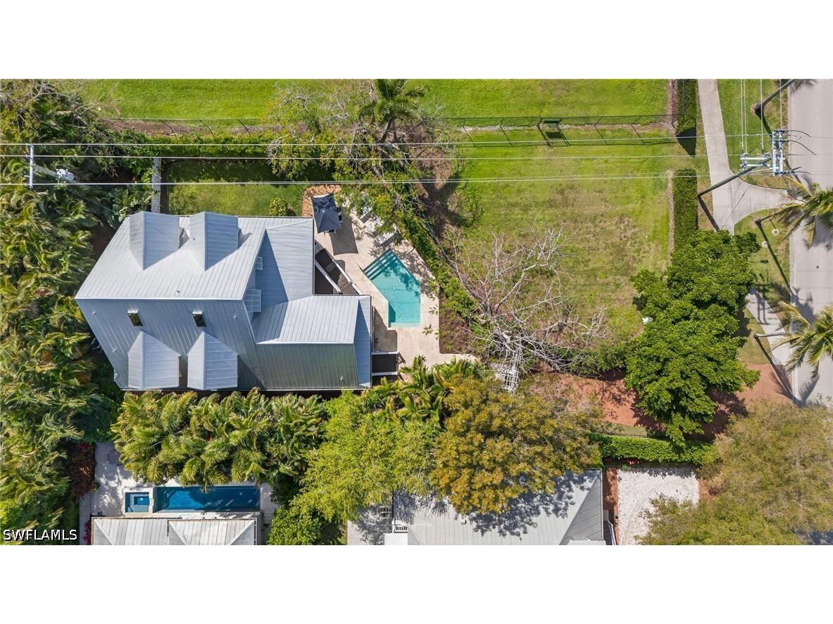 660 8th Avenue S Naples FL 34102 226014758 image40