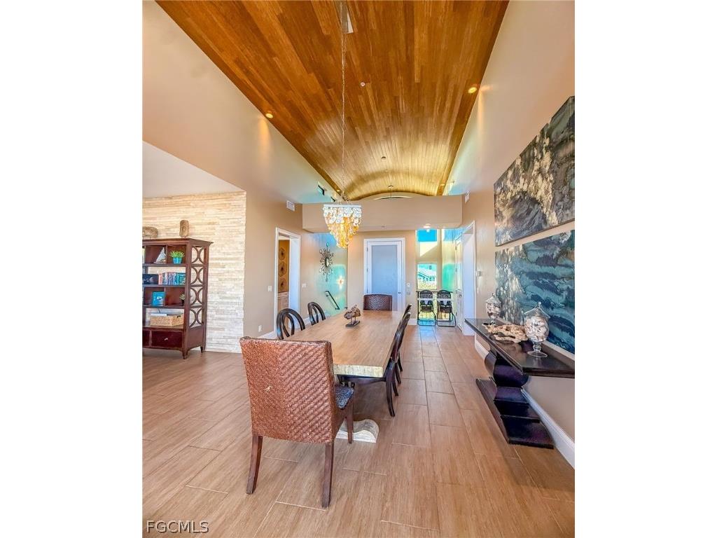 660 Gulf Lane Upper Captiva FL 33924 2026007775 image14