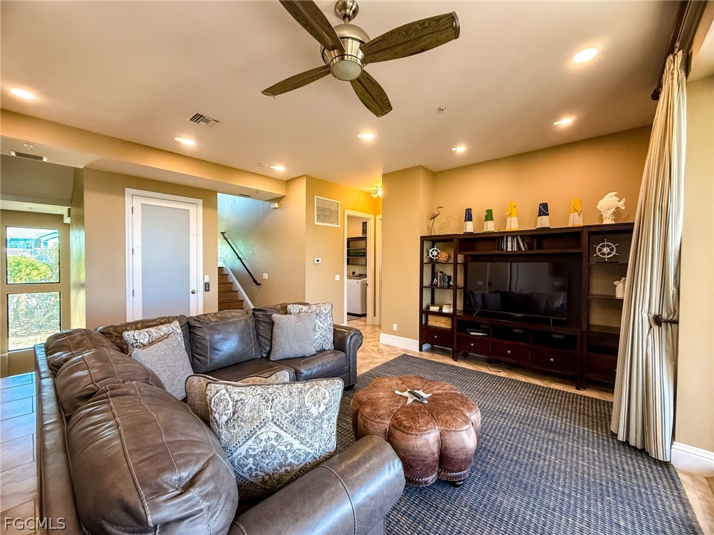 660 Gulf Lane Upper Captiva FL 33924 2026007775 image24