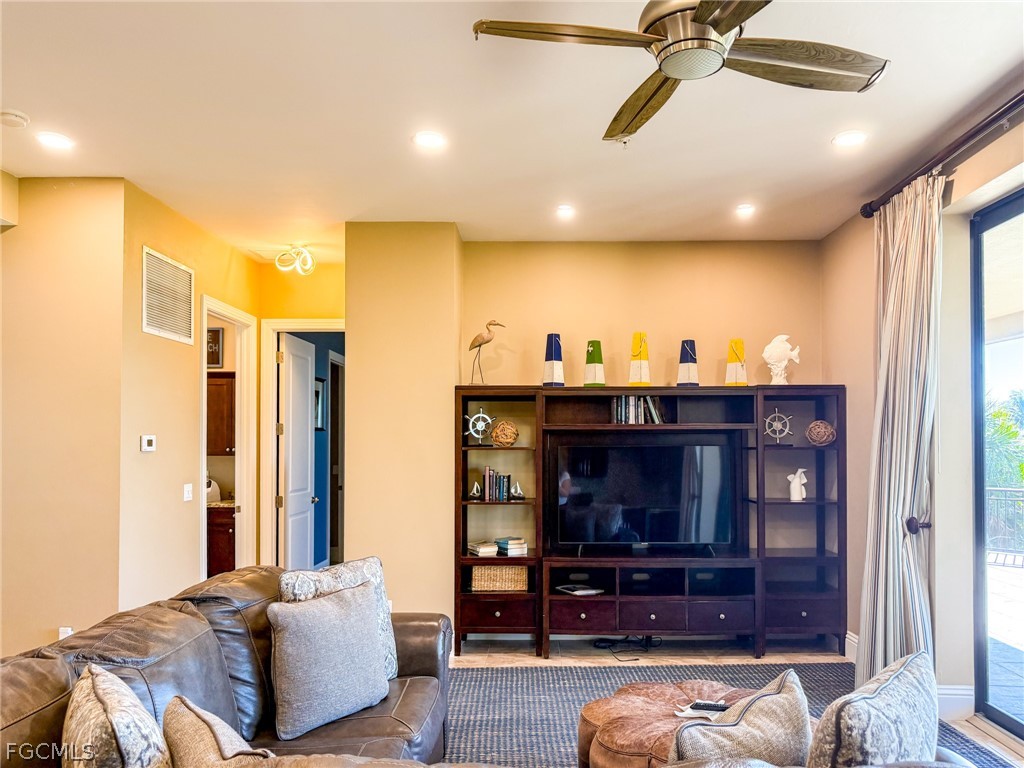 660 Gulf Lane Upper Captiva FL 33924 2026007775 image27