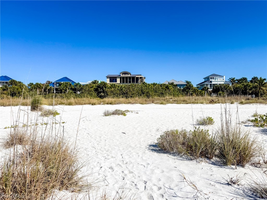 660 Gulf Lane Upper Captiva FL 33924 2026007775 image4