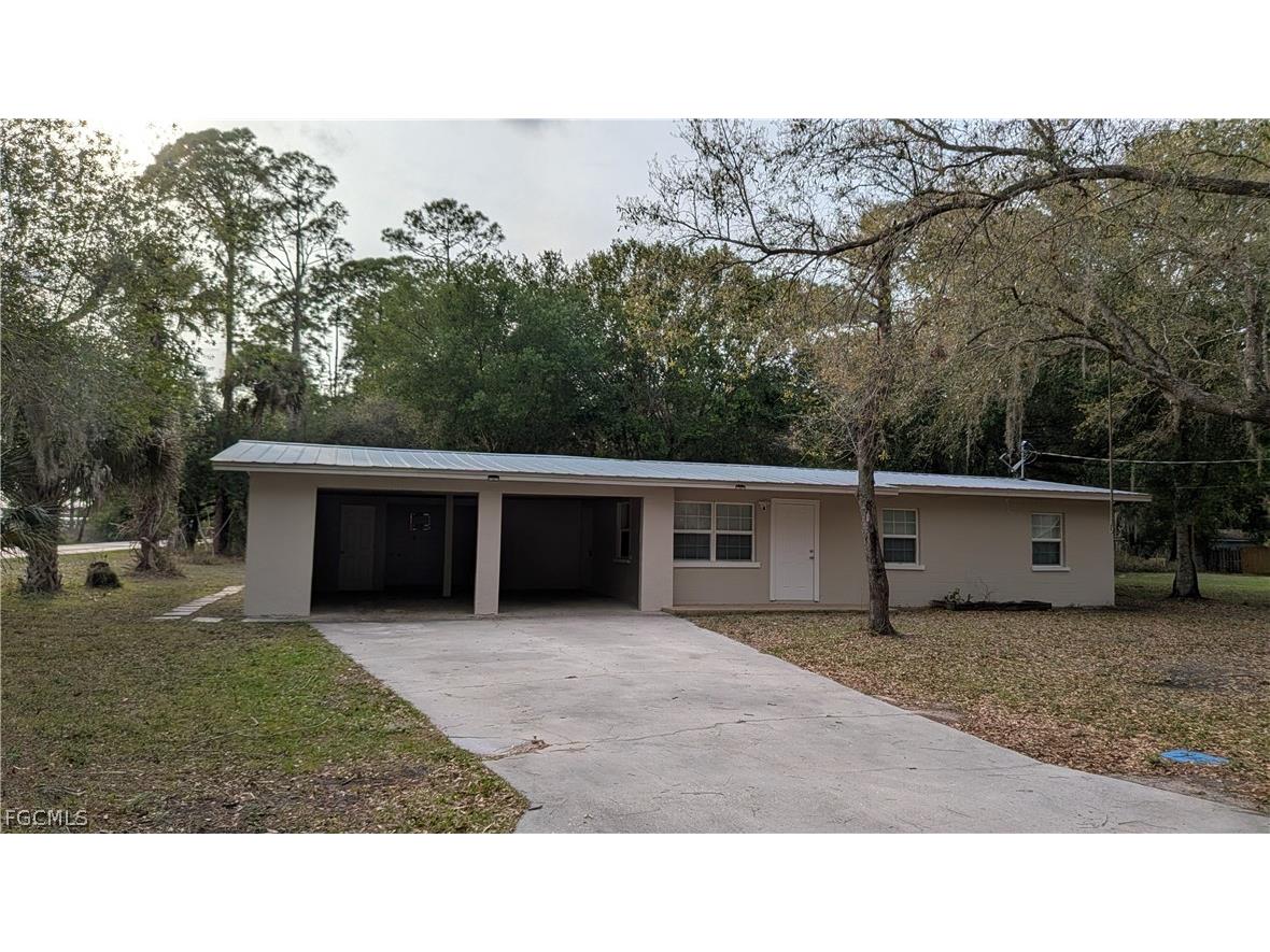 660 S Missouri Street Labelle FL 33935 2026013351 image1