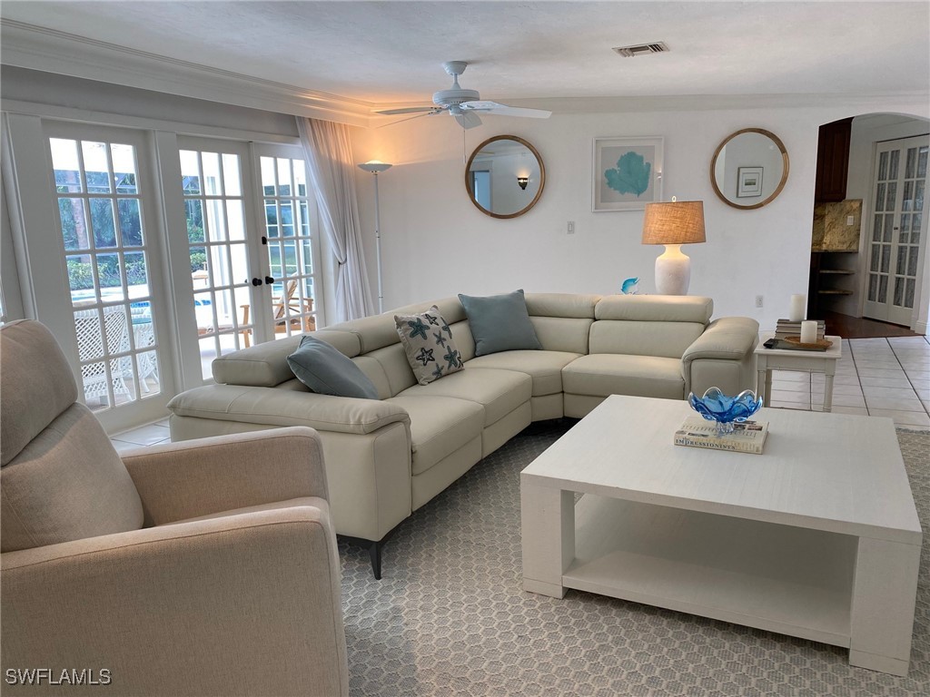 660 Regatta Road Naples FL 34102 226005377 image1