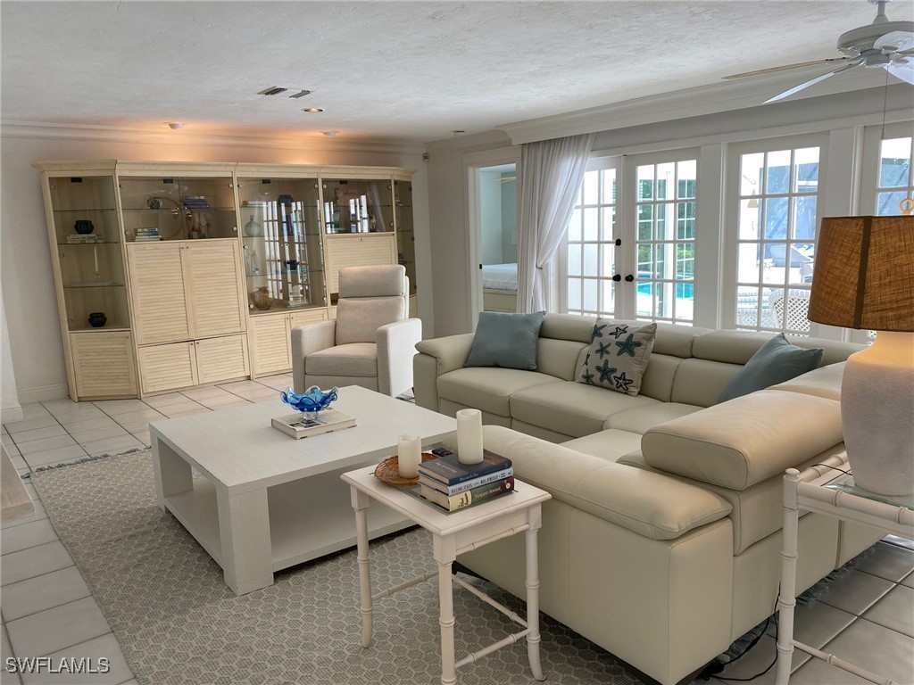 660 Regatta Road Naples FL 34102 226005377 image5