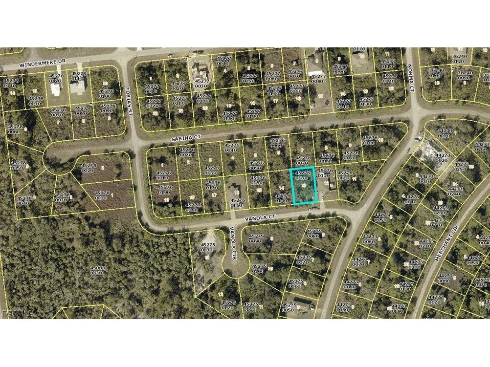 660 Vanola Court Lehigh Acres FL 33972 2026008912 image1