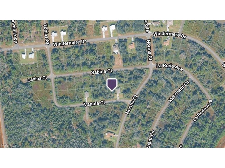 660 Vanola Court Lehigh Acres FL 33972 2026008912 image2