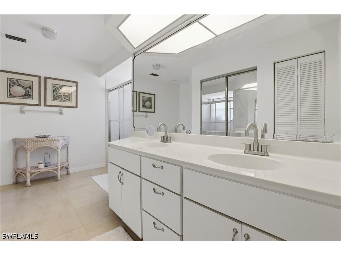 660 Wiggins Bay Drive #B21 Naples FL 34110 226013436 image18