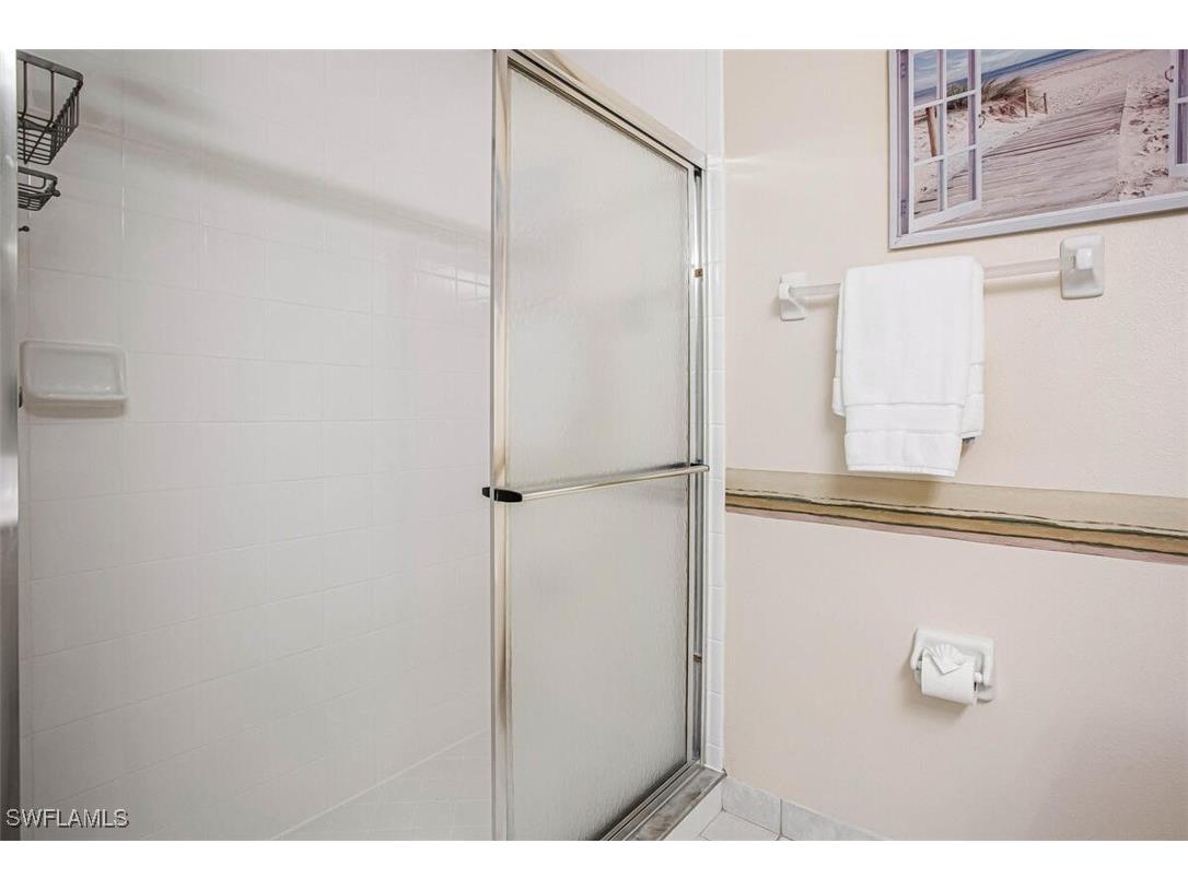 6605 Huntington Lakes Circle #103 Naples FL 34119 226000007 image19