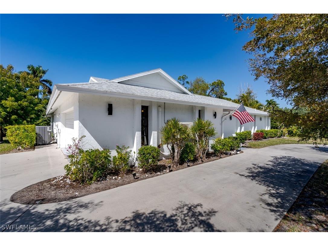 661 E Valley Drive Bonita Springs FL 34134 226007280 image2