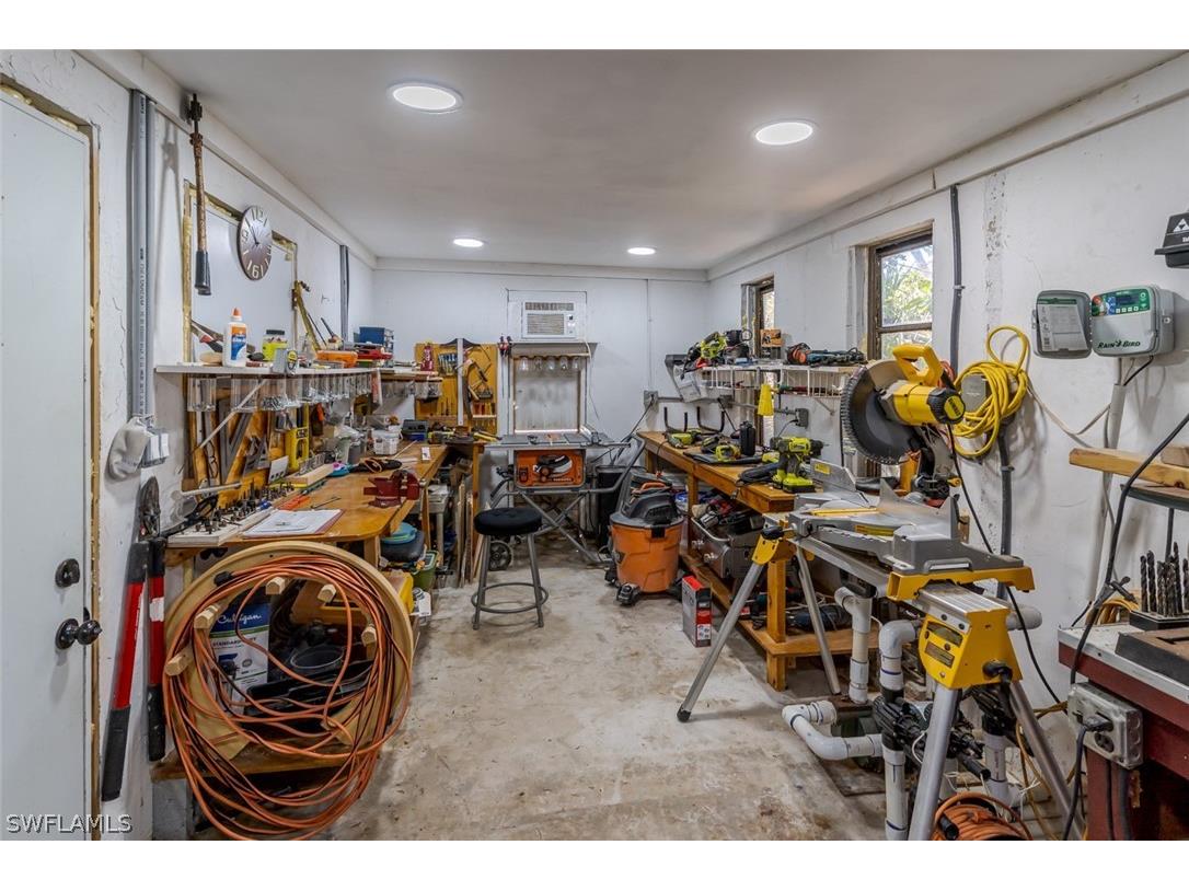 661 E Valley Drive Bonita Springs FL 34134 226007280 image34