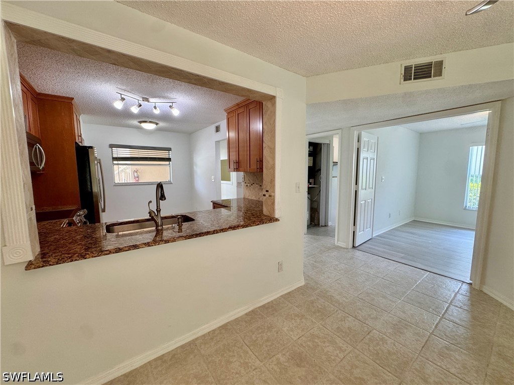 661 Squire Circle #101 Naples FL 34104 226017119 image15