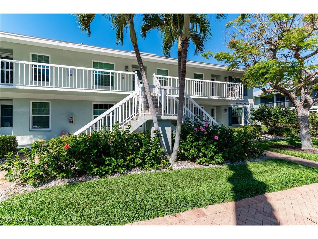 661 W Elkcam Circle #911 Marco Island FL 34145 225031260 image2