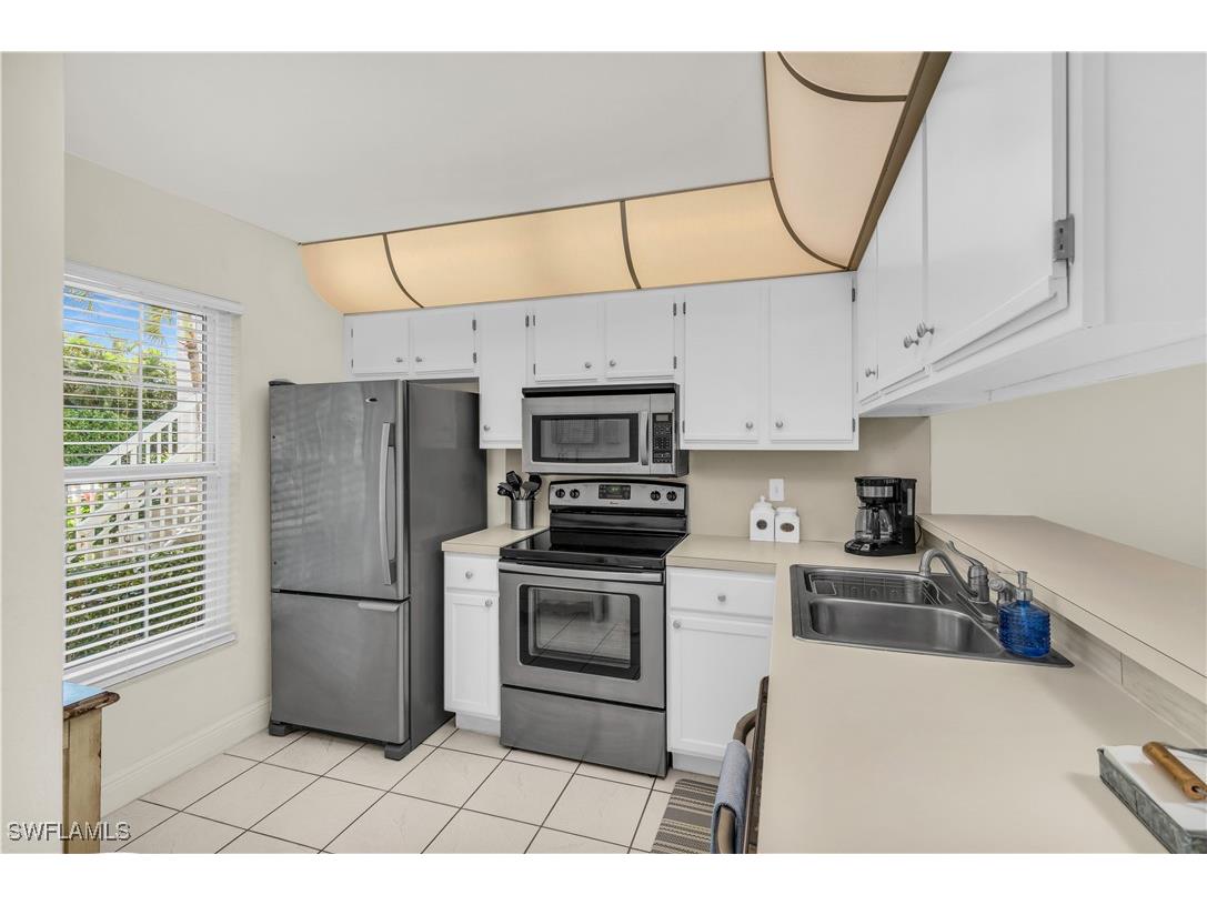 661 W Elkcam Circle #911 Marco Island FL 34145 225031260 image9