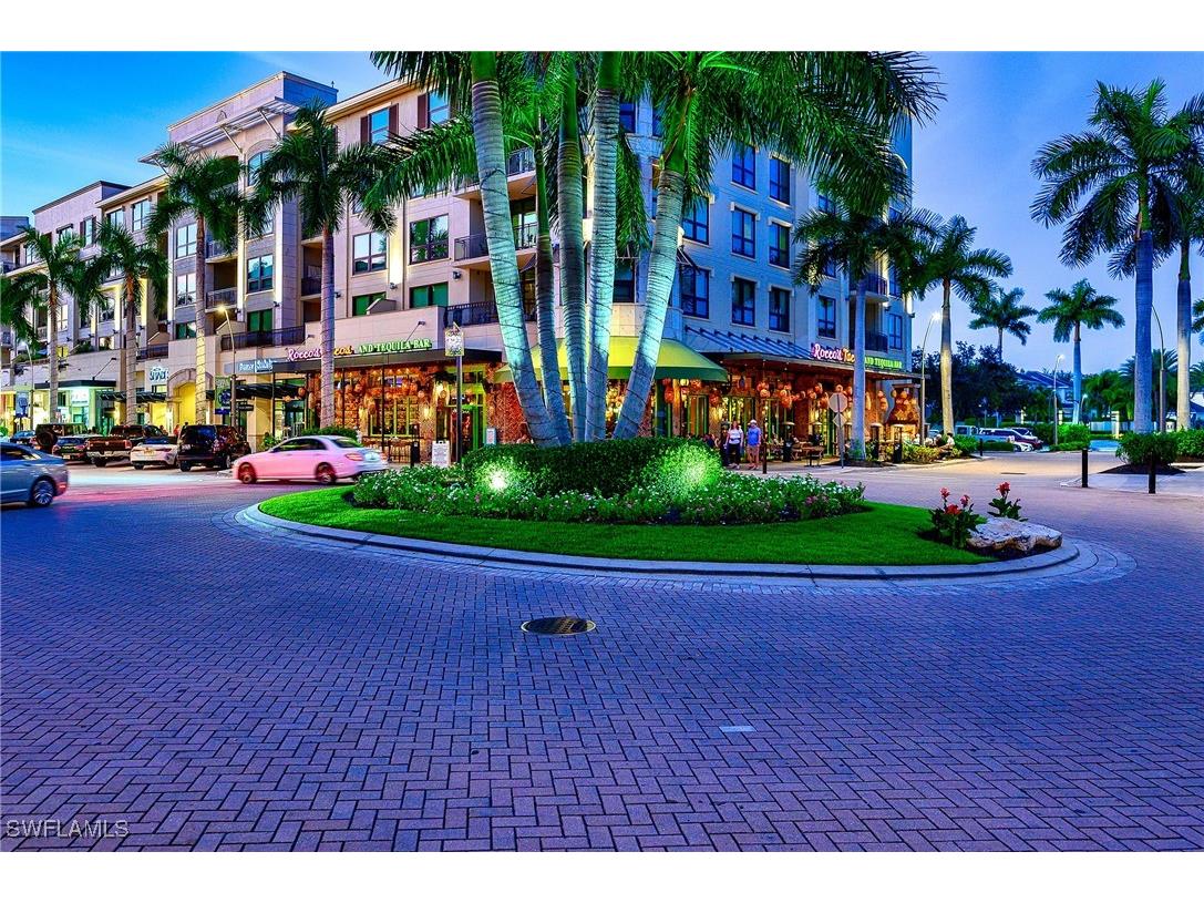 661 Windsurf Lane #A-202 Naples FL 34108 225064859 image45