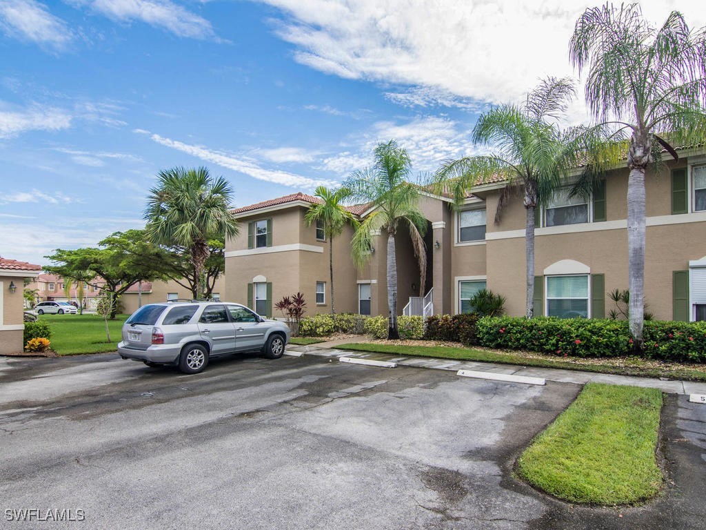 6610 Huntington Lakes Circle #201 Naples FL 34119 225074629 image2
