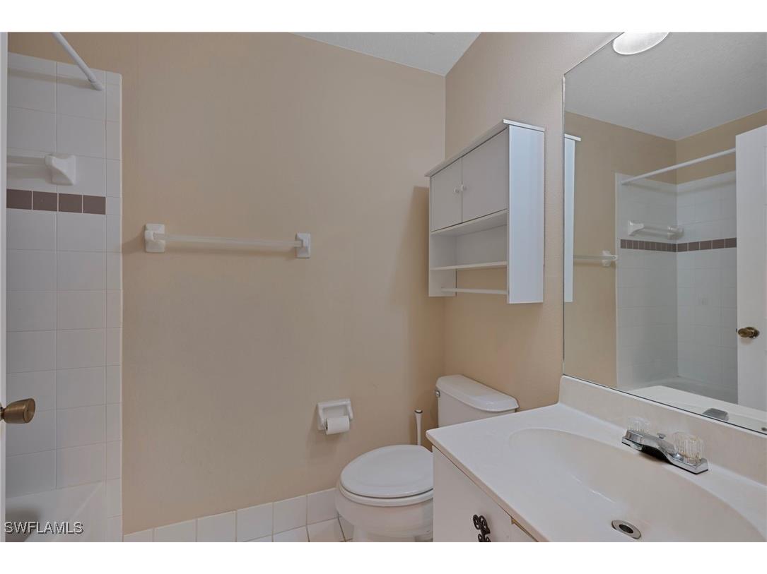 6610 Huntington Lakes Circle #203 Naples FL 34119 225081466 image18