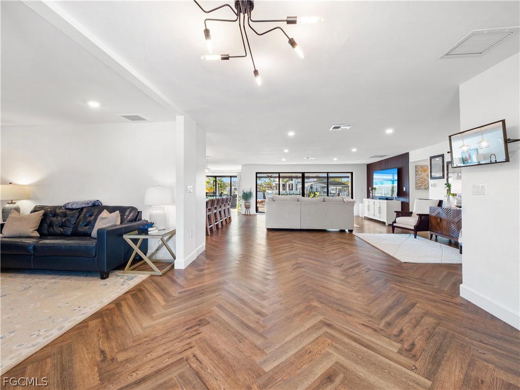 6610 Joanna Circle Fort Myers FL 33919 2026008359 image16