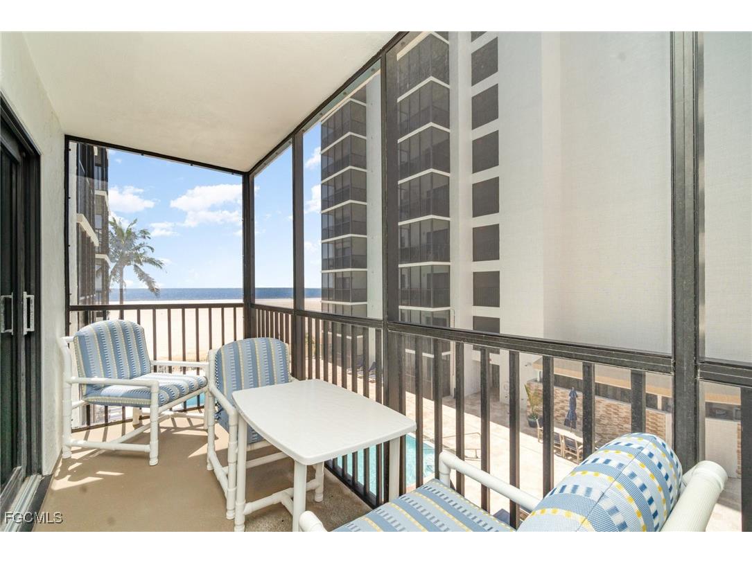 6612 Estero Boulevard #301 Fort Myers Beach FL 33931 2025004586 image8