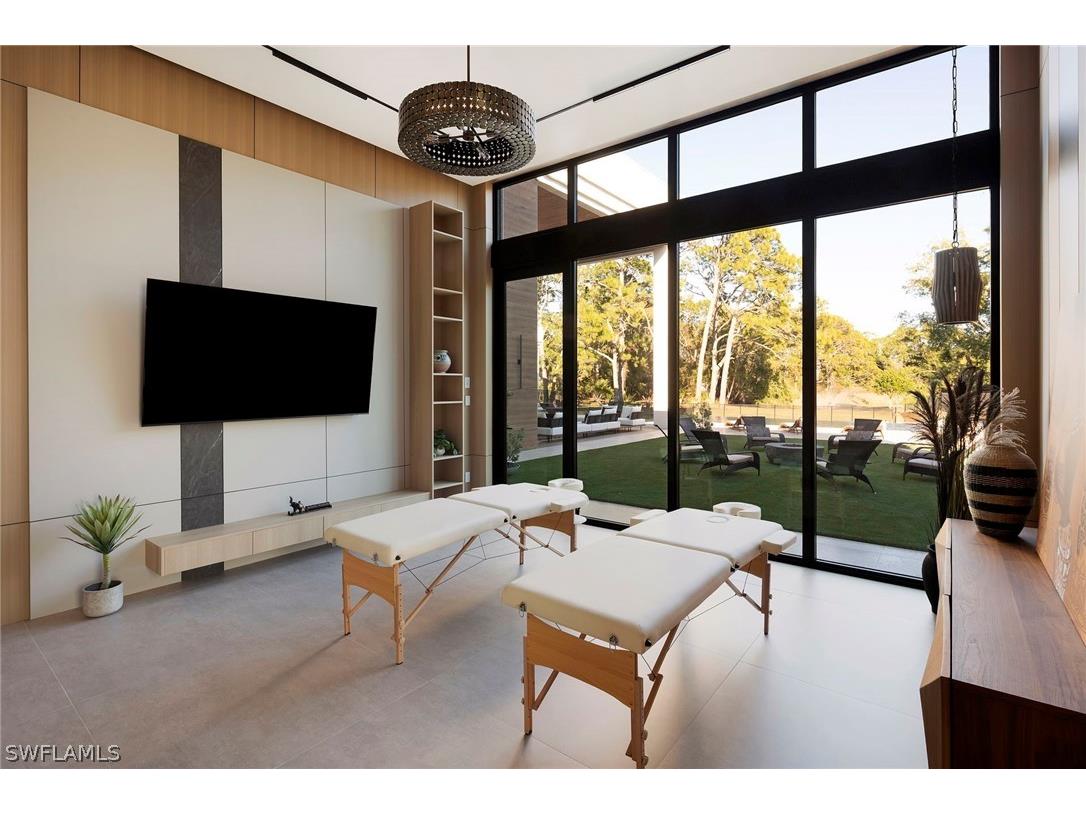 6616 Trail Boulevard Naples FL 34108 226008689 image27