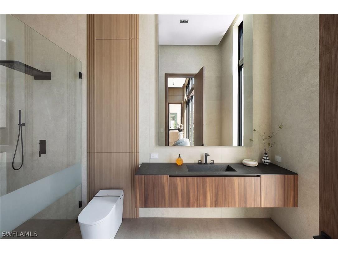 6616 Trail Boulevard Naples FL 34108 226008689 image32