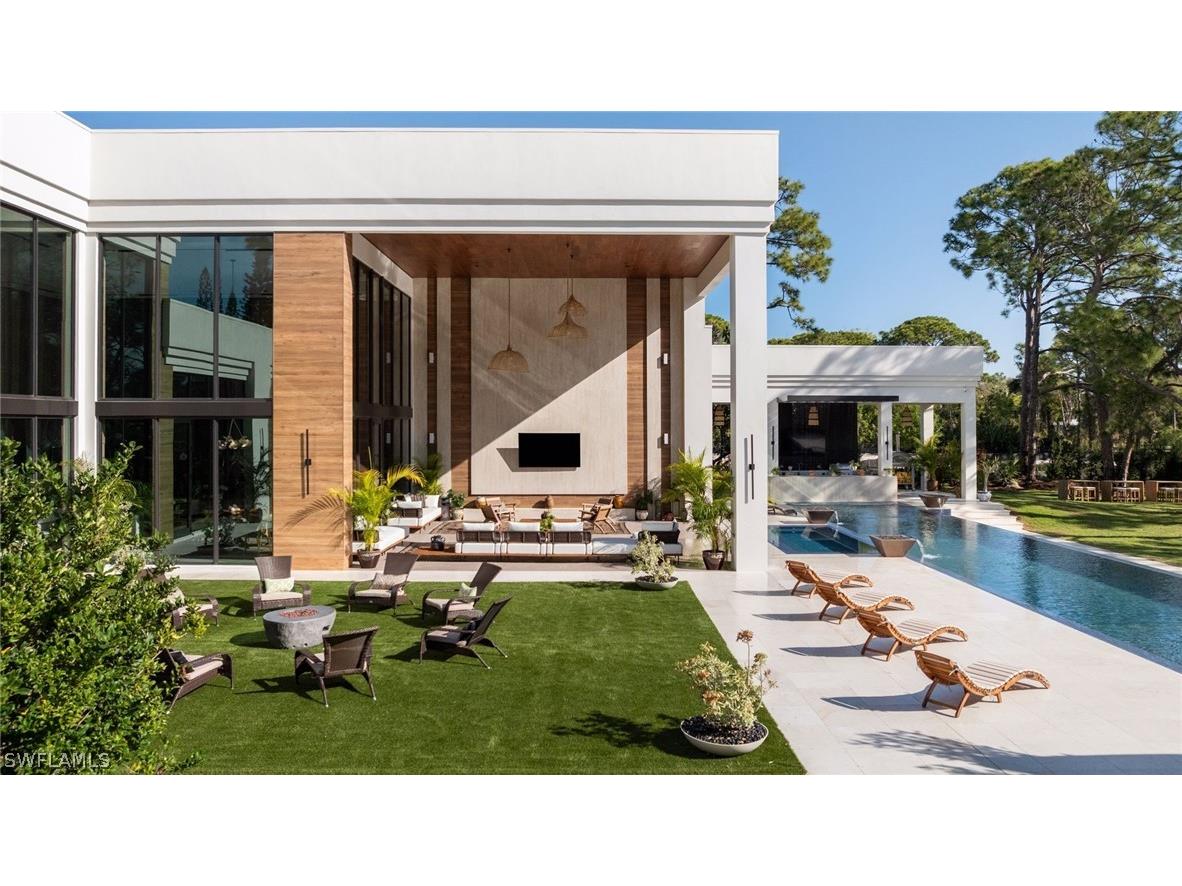 6616 Trail Boulevard Naples FL 34108 226008689 image40