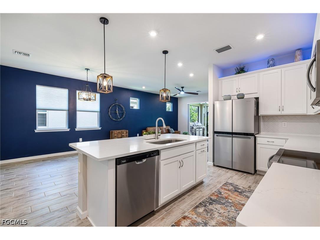 6617 Upward Spring Place Fort Myers FL 33966 2026027363 image3